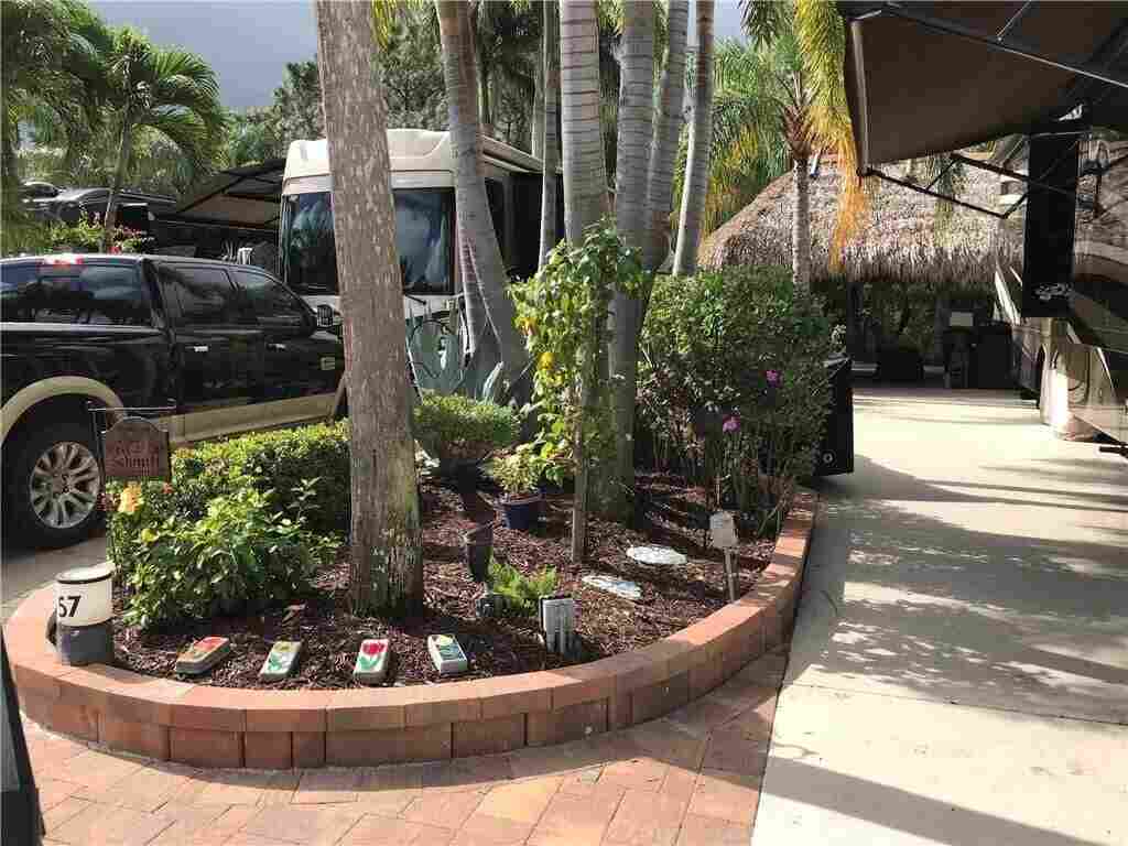 Premium Lot Lot 57 for rent Motorcoach Resort Port St Lucie FL